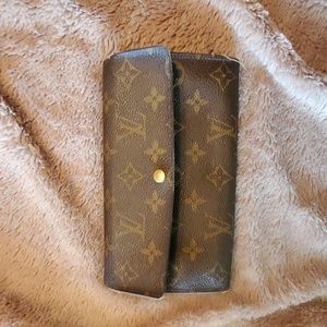 Louis Vuitton Wallet